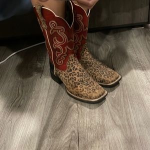 Ariat Leopard cowgirl boots🤠